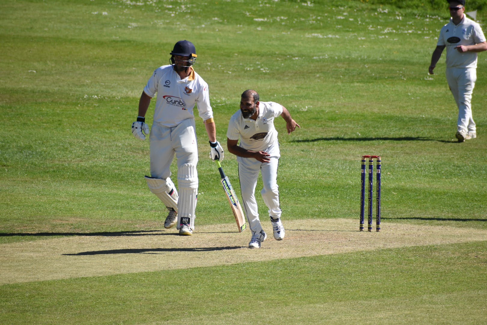Azhar Annihilates Honley To Send Swaine Clear At Summit  - Premiership Matchday 7 Review